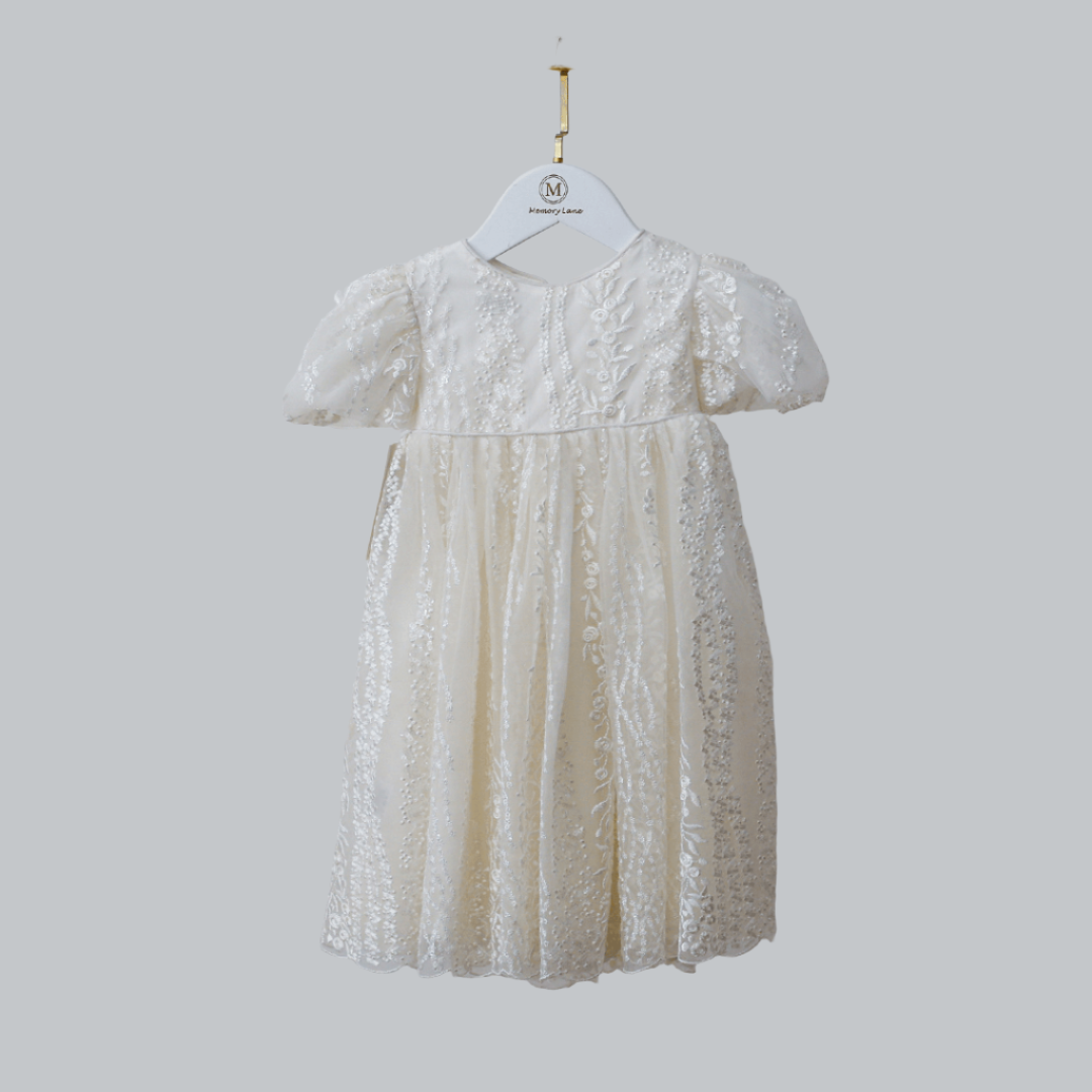 Aria Lace Dress with Accessories