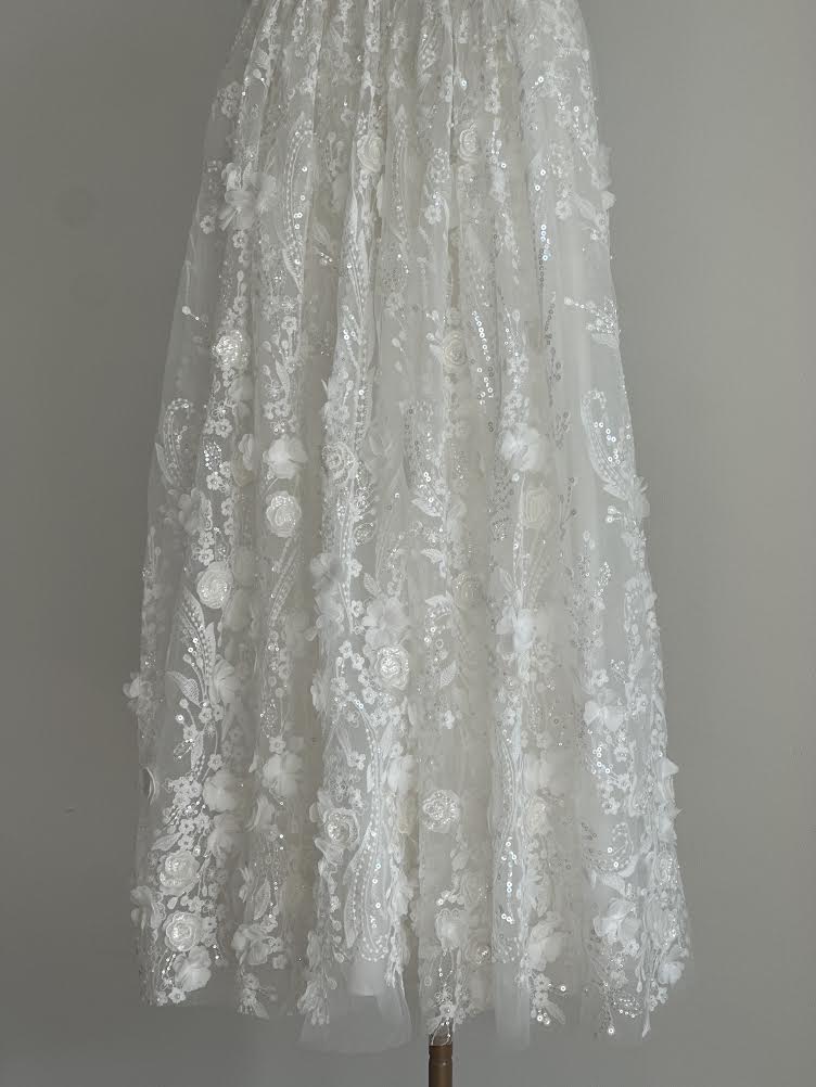 Giselle Lace 3D Gown