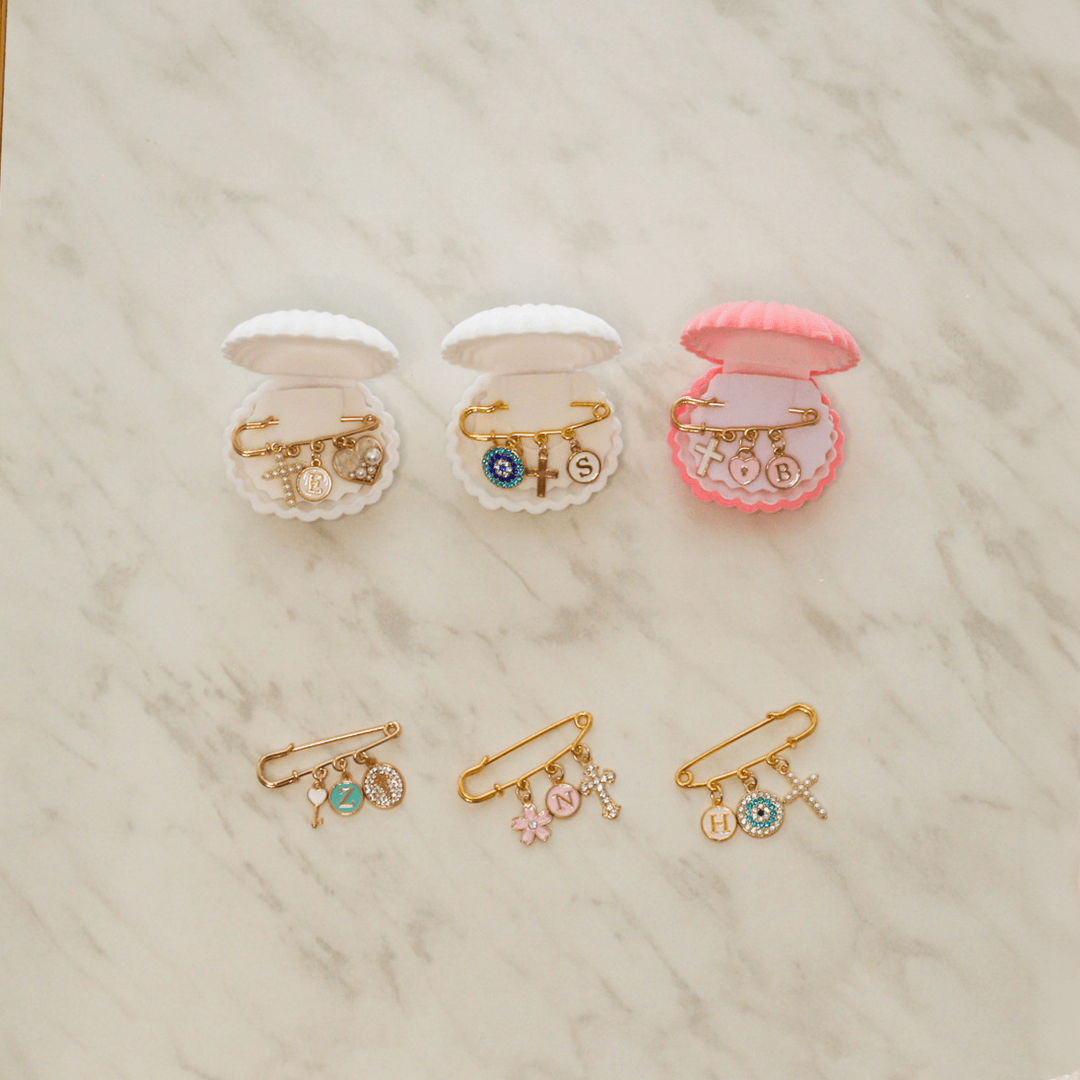 Keepsake Pin with charms