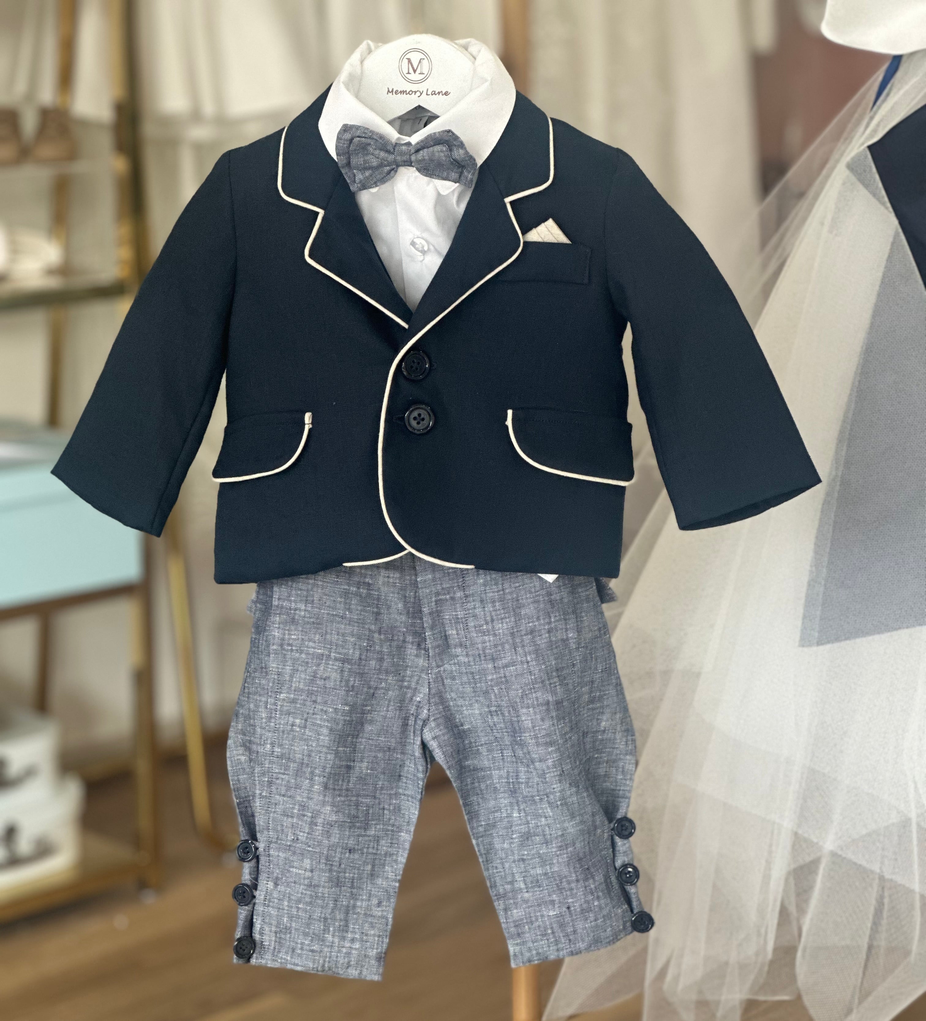 Marcus Italian linen suiting