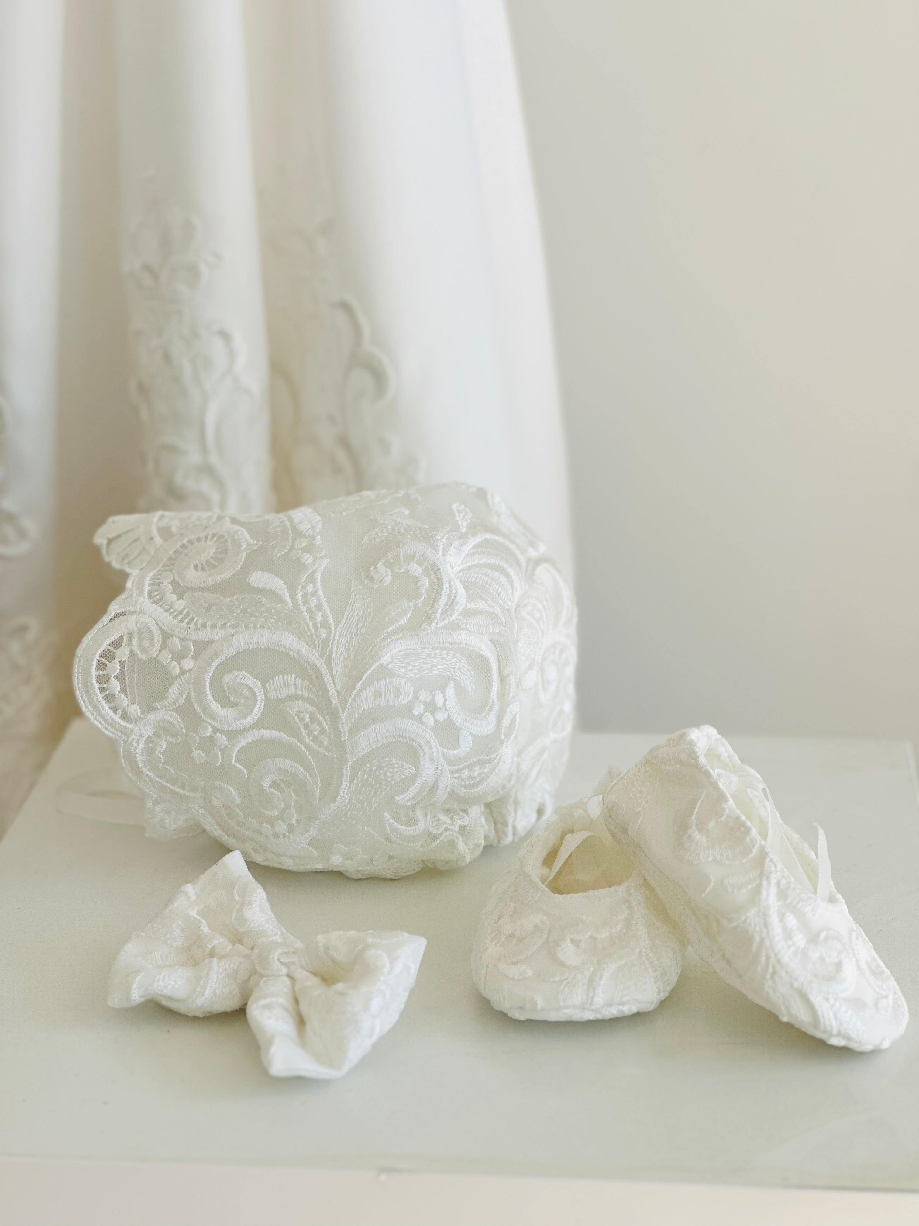 Frankie Long sleeve Peter pan neckline Gown