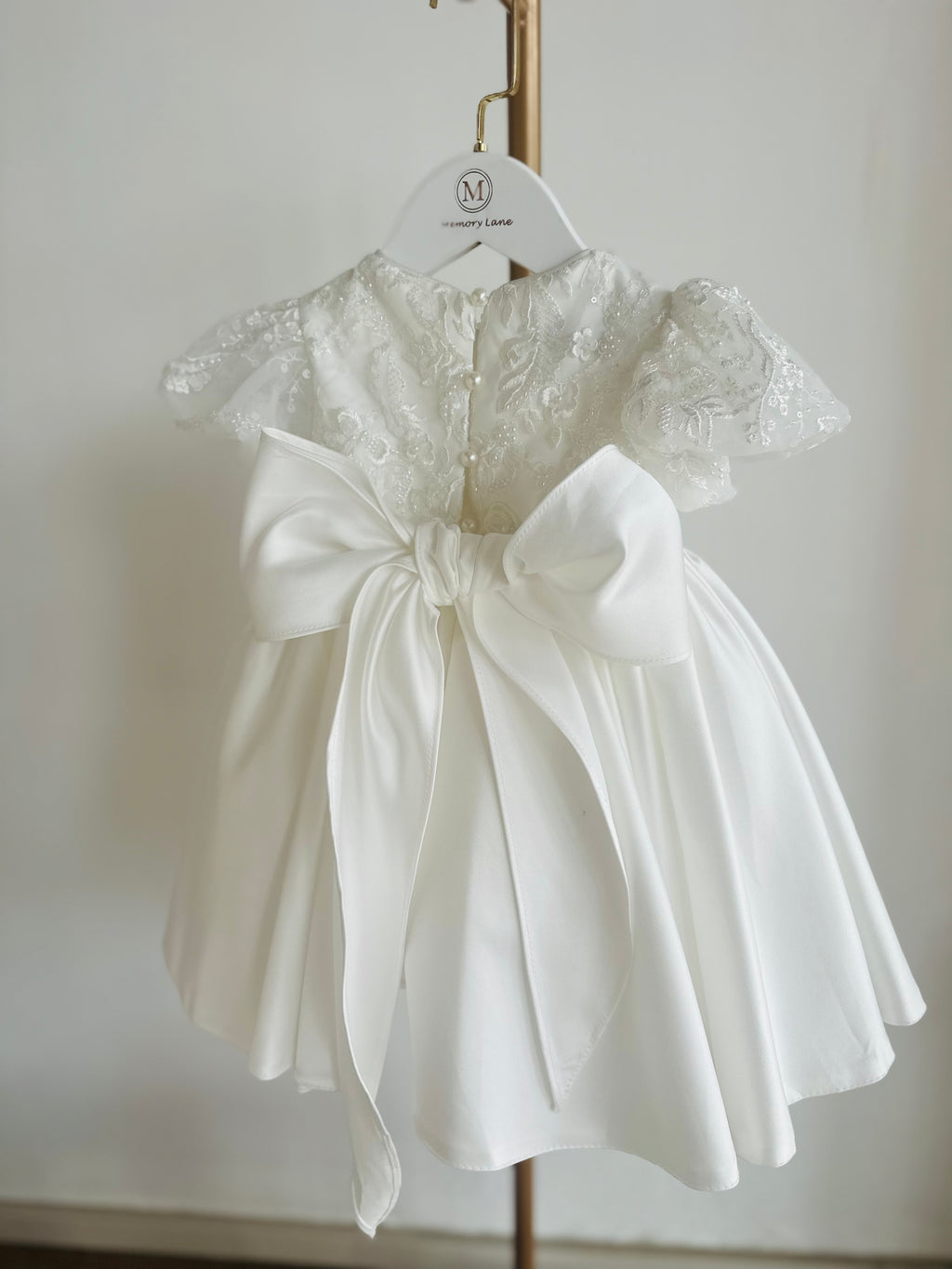 Cara 4-piece Set with Bow sash