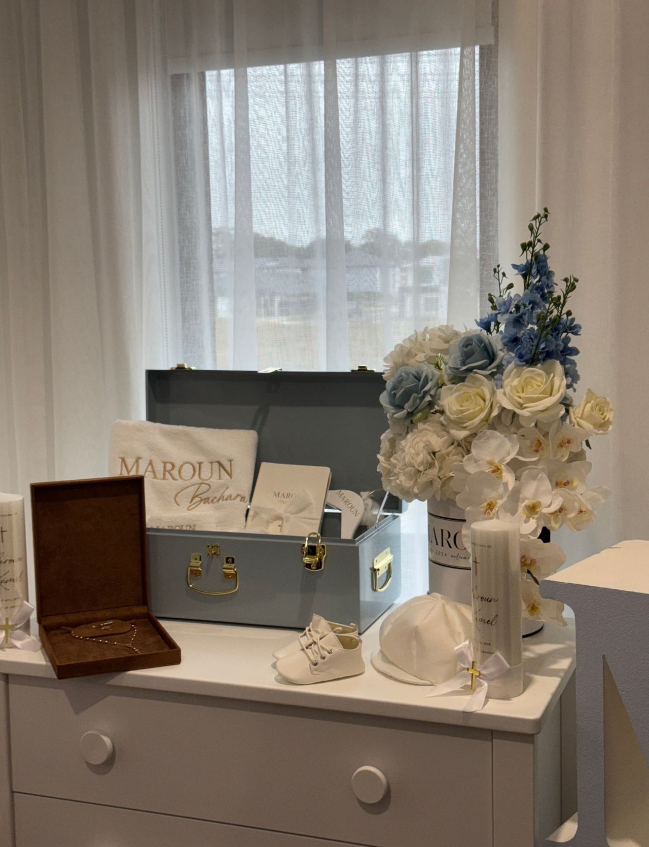 Blue metal trunk with mirror acrylic name